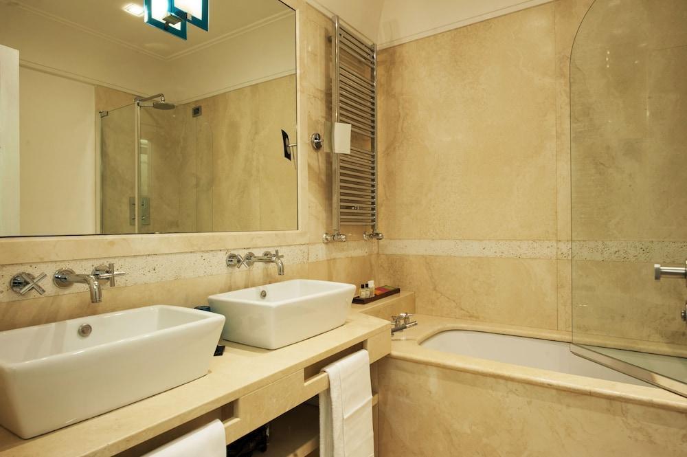 Moses Fountain Bed & Breakfast โรม ภายนอก รูปภาพ